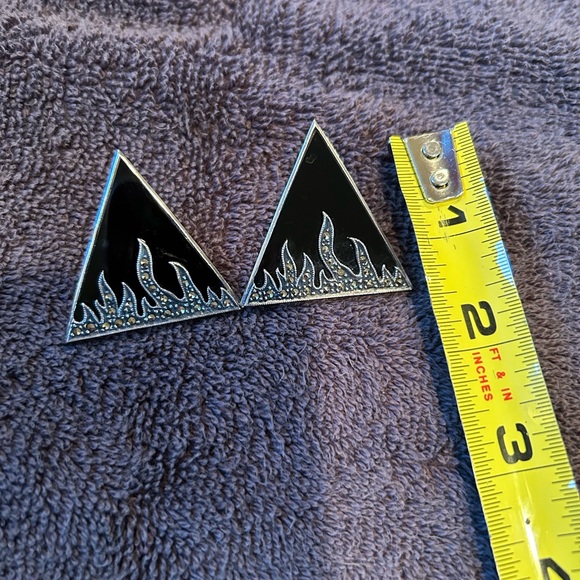 JJ Judith Jack Sterling Marcasite Jet Black Onyx Stone Square Post Earrings - Picture 3 of 5